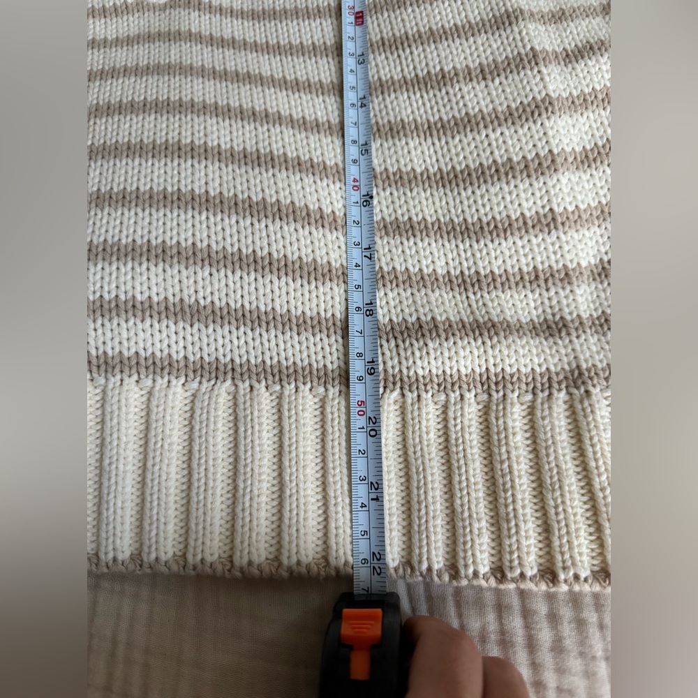 H&M - (New!) Cream and beige striped half-zip sweater - size S - Picture 11 of 13